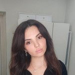 Dina, 32