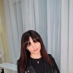 Dina, 32