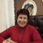 Лариса, 72