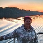 Лариса, 72