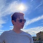 Alex, 32